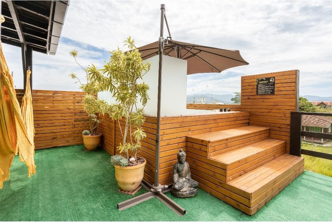 Pousada Container Amarelo Palhoça Zimmer foto